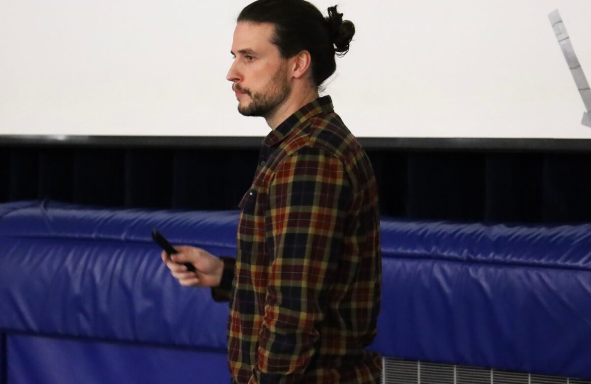 Cst. MacNaughton informs parents how to keep children safe online