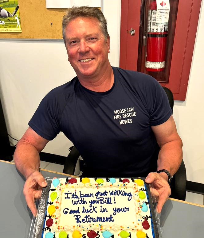 Sr. Captain Howes announces his retirement after more than three decades with the MJFD