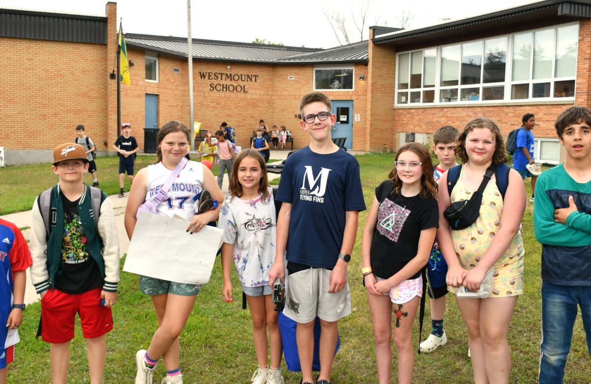 Students and staff say final farewell to Westmount Elementary School